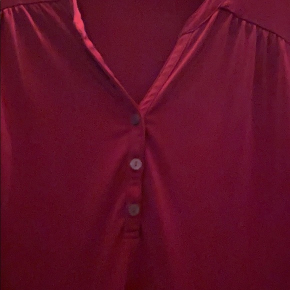 Red Banana Republic Long Sleeve Top. Size Medium. - Picture 4 of 4